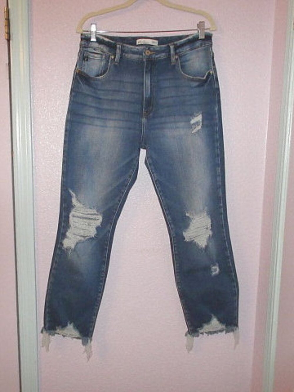 Kancan Jeans Women 30 High Rise Straight Ankle Ripped Distressed Stretch Denim